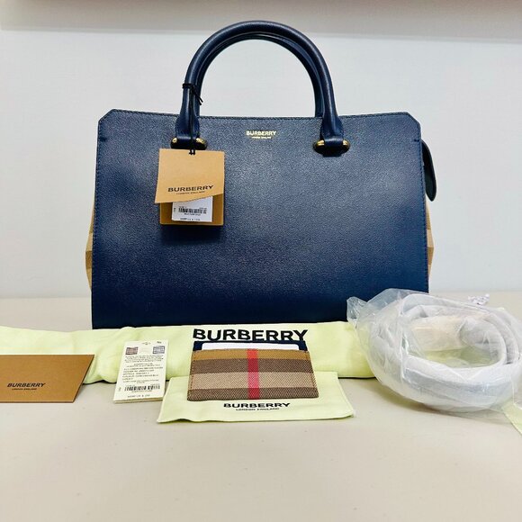 BURBERRY BANWELL NAVY LEATHER NOVA CHECK CANVAS TWO-WAY TOTE + CARD CASE - Picture 1 of 16
